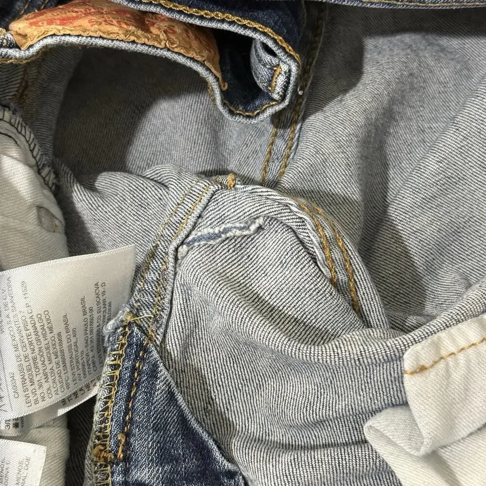 Levis levi 559